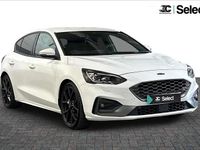 Używany Ford Focus ST 280 KM (205 kW) 2019 Biały Hatchback