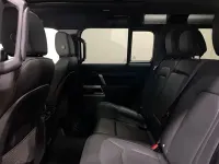 Used Land Rover Defender SE Dynamic 245 HP (180 kW) 2023 Black SUV
