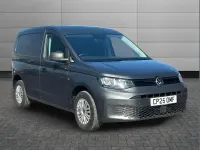 Usado VW Caddy 101 HP (74 kW) 2025 Cinzento Monovolume