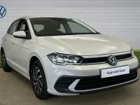 Begagnad VW Polo Life 95 HK (69 kW) 2023 Grå Halvkombi