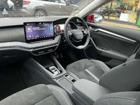 Begagnad Skoda Octavia SE L 110 HK (80 kW) 2025 Röd Halvkombi