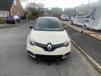 Second-hand Renault Captur Dynamique 90 CP (66 kW) 2014 Bej SUV