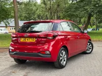 Used Hyundai i20 SE 84 HP (61 kW) 2019 Red Hatchback