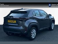 Used Toyota Yaris Cross 113 HP (83 kW) 2024 Grey SUV