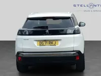 Used Peugeot 3008 Allure Premium 129 HP (94 kW) 2021 White SUV