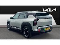 Usado Kia EV3 Air 147 kW (201 HP) 2025 Prateado SUV
