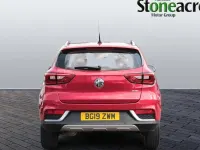 Used MG ZS Excite 106 HP (77 kW) 2018 Red SUV