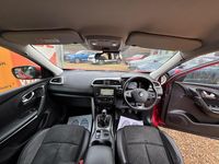 Used Renault Kadjar Dynamique 110 HP (80 kW) 2016 Red SUV