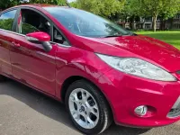 Used Ford Fiesta Zetec 2012 Red Hatchback