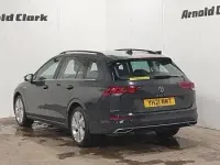 Usado VW Golf VIII Style 150 HP (110 kW) 2021 Cinzento Carrinha