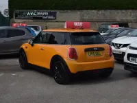 Used Mini ONE Hatch 102 HP (75 kW) 2015 Orange Hatchback