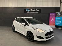 Used Ford Fiesta ST-Line 125 HP (91 kW) 2016 White Hatchback