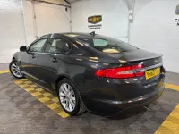 Gebraucht Jaguar XF R-Sport 200 PS (147 kW) 2013 Grau Limousine