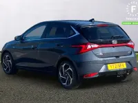 Begagnad Hyundai i20 Premium 100 HK (73 kW) 2021 Grå Halvkombi