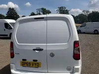 Used Vauxhall Combo Sportive 100 HP (73 kW) 2019 White MPV