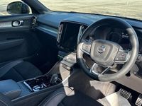 Used Volvo XC40 R-Design 197 HP (144 kW) 2021 SUV