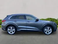 Second-hand Audi Q5 S-Line 204 CP (150 kW) 2025 Gri SUV