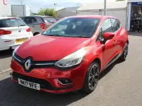 Used Renault Clio Dynamique 110 HP (80 kW) 2017 Red Hatchback