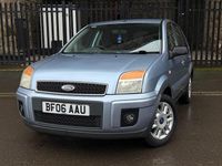 Used Ford Fusion Zetec 80 HP (58 kW) 2006 Blue Hatchback