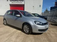 Usado VW Golf VIII 2023 Prateado Citadino