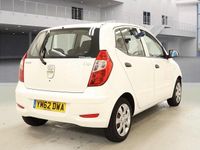 Used Hyundai i10 Classic 85 HP (62 kW) 2013 White Hatchback