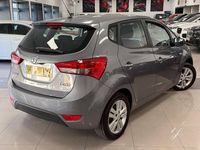 Used Hyundai ix20 Active 90 HP (66 kW) 2012 Grey Hatchback