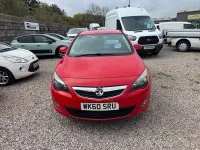 Used Vauxhall Astra SRi 115 HP (84 kW) 2010 Red Hatchback