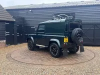 Used Land Rover Defender 120 HP (88 kW) 2004 Green Hatchback