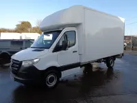 Usado Mercedes Sprinter Progressive 150 HP (110 kW) 2022 Branco Van