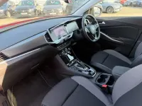 Used Vauxhall Grandland X Elite 130 HP (95 kW) 2021 Red SUV