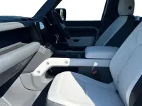 New Land Rover Defender SE Dynamic 249 HP (183 kW) 2025 SUV