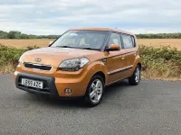 Used Kia Soul 126 HP (92 kW) 2009 Metallic orange SUV