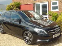 Used Mercedes B180 107 HP (78 kW) 2013 Black Hatchback