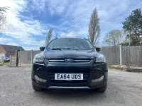 Usado Ford Kuga Titanium 140 CV (102 kW) 2014 Negro SUV