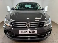 Second-hand VW Tiguan Match 150 CP (110 kW) 2019 Gri SUV