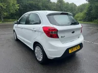 Begagnad Ford Ka Plus Studio 70 HK (51 kW) 2017 Vit Halvkombi