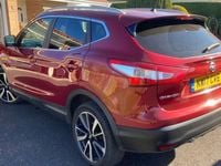 Used Nissan Qashqai Tekna 131 HP (96 kW) 2017 Red SUV