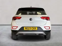 Usado VW T-Roc Life 110 HP (80 kW) 2023 Branco SUV