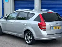 Used Kia Ceed 2010 Silver Hatchback