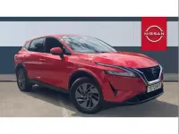 Used Nissan Qashqai Acenta Premium 138 HP (101 kW) 2022 Red SUV