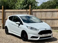 Used Ford Fiesta ST 2014 White Hatchback