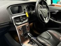 Used Volvo V40 Pro 152 HP (111 kW) 2019 Hatchback