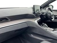 Used Peugeot 5008 Premium 129 HP (94 kW) 2023 White SUV