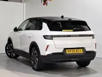 Used Vauxhall Grandland X Ultimate 136 HP (100 kW) 2025 White SUV