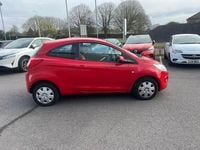 Used Ford Ka 69 HP (50 kW) 2014 Red Hatchback