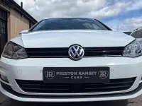 Used VW Golf VII Edition 125 HP (91 kW) 2016 White Hatchback