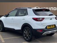 Used Kia Stonic First Edition 118 HP (86 kW) 2018 White SUV