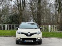 Used Renault Captur Dynamique 2016 Cream/black SUV