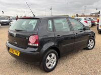 Used VW Polo S 75 HP (55 kW) 2003 Black Hatchback