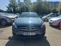 Used Mercedes A180 120 HP (88 kW) 2013 Blue Hatchback